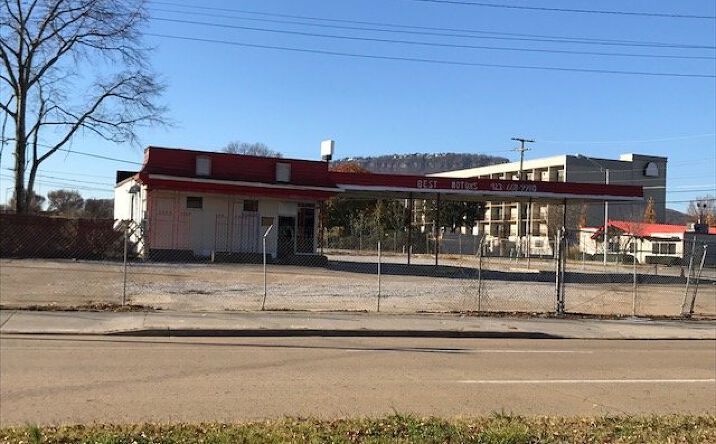 Pictures of Restaurant, Special Purpose, Office property located at 2001 Long St, Chattanooga, TN 37408 for lease - image #1