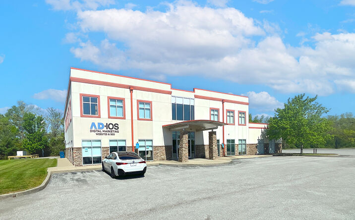 Pictures of Office property located at 232-236 North Plaza Drive, Nicholasville, KY 40356 for lease - image #1