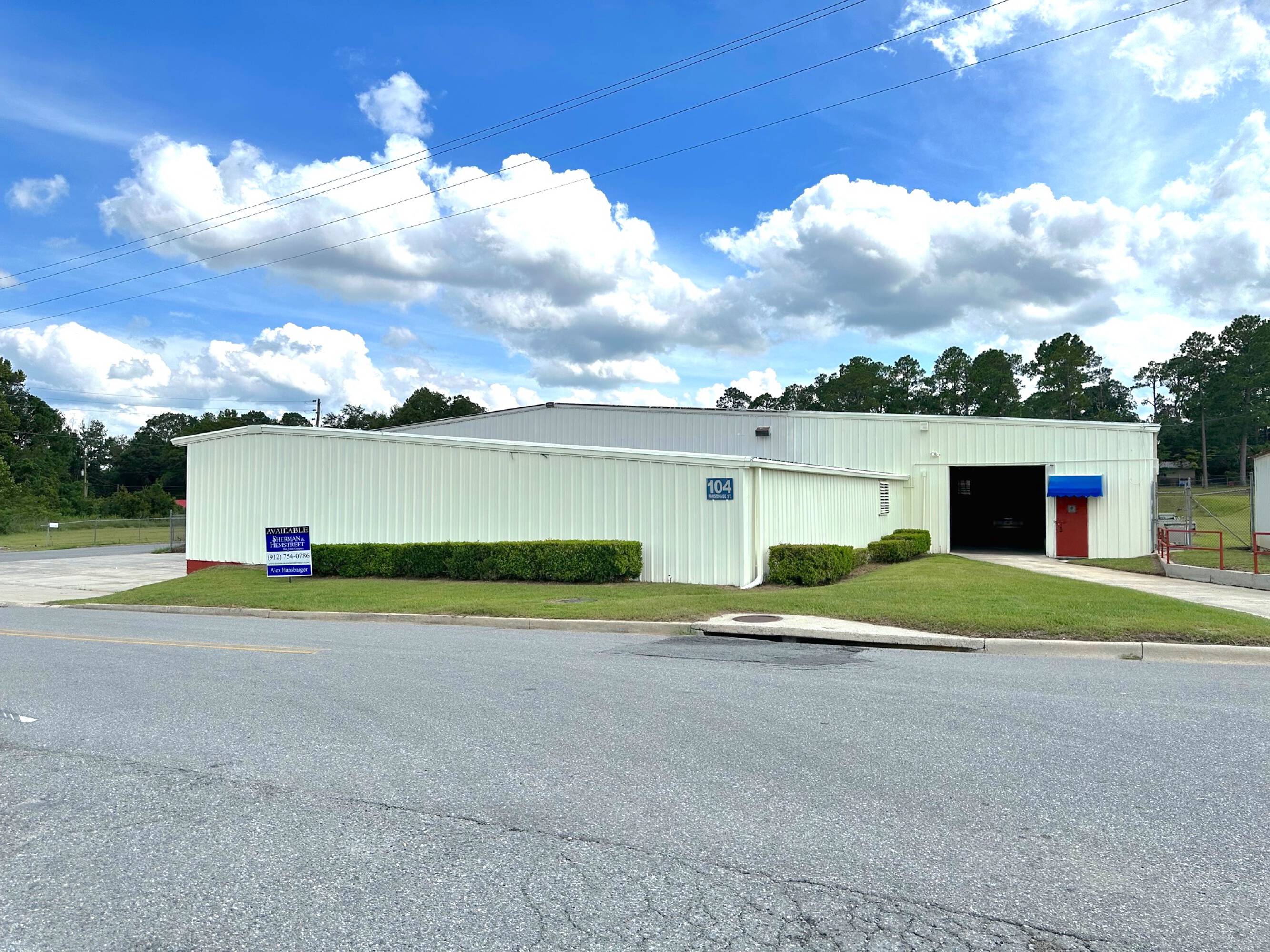 104 Parsonage St, McRaeHelena, GA 31055