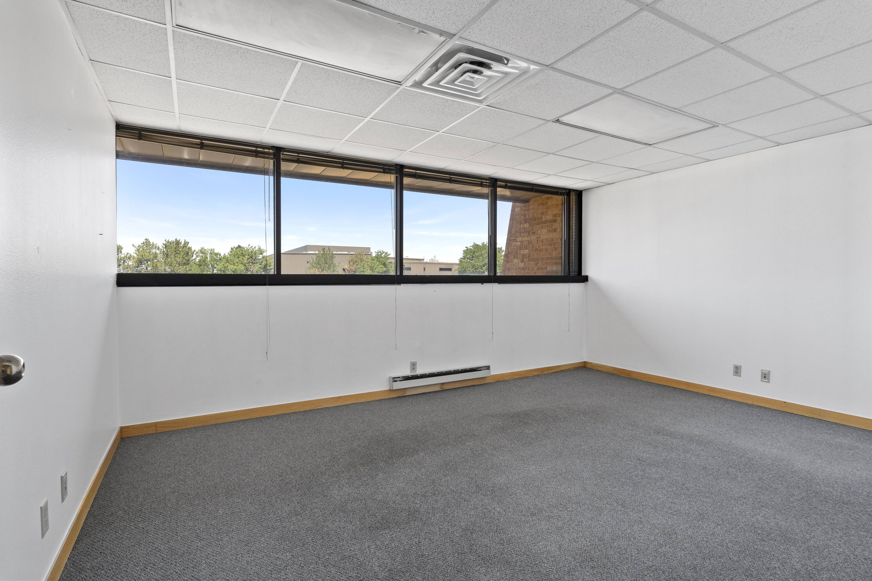 18000-e-22nd-ave-aurora-co-80011-crexi
