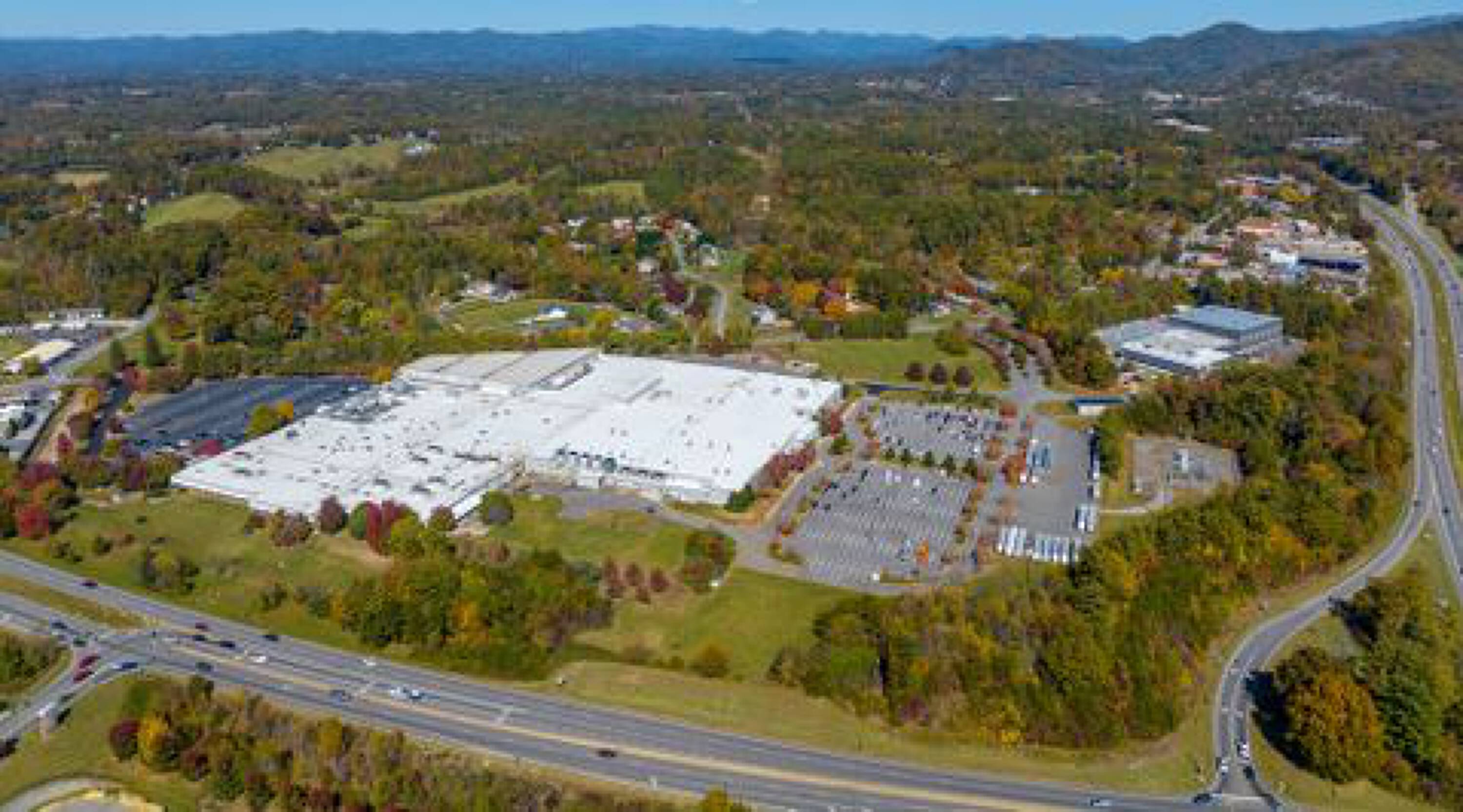 108 Monticello Rd, Weaverville, NC 28787