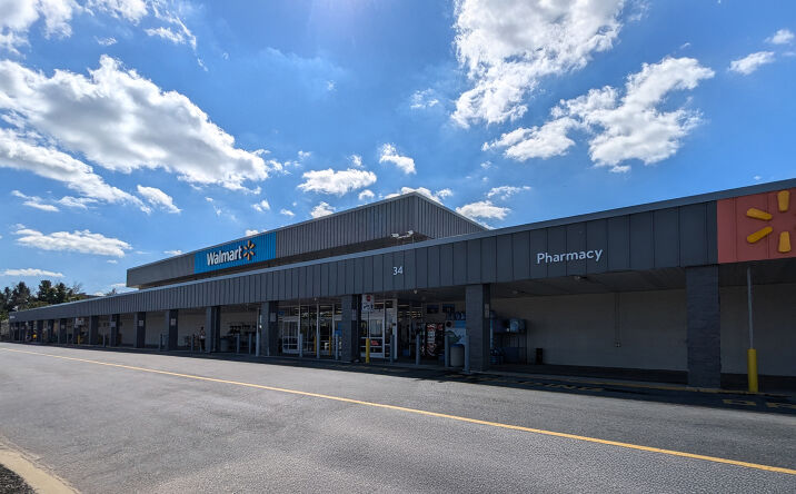 Pictures of Retail property located at 1 Walmart Plz, Clinton, NJ 08809 for lease - image #1