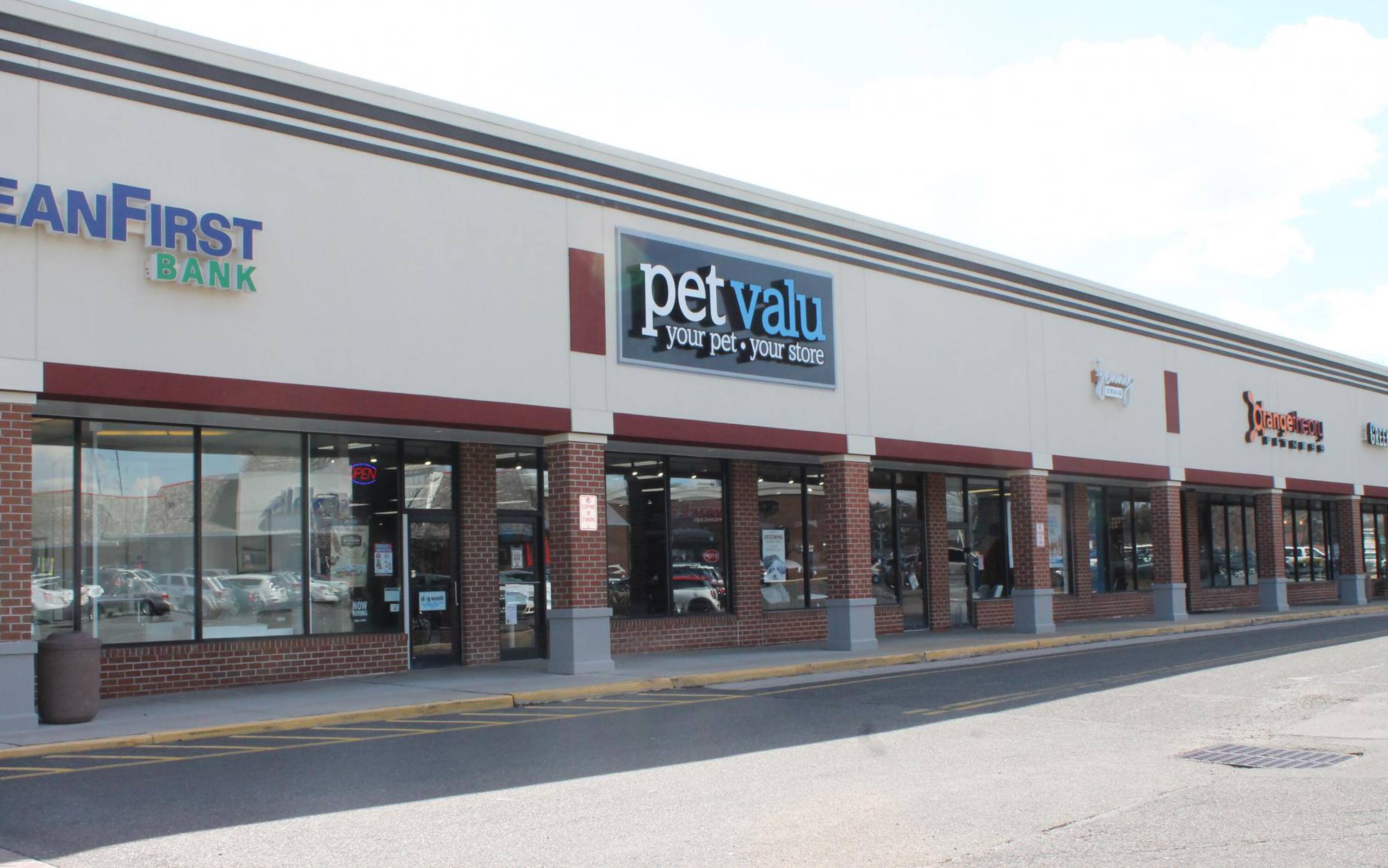 1026 Broad St, Shrewsbury, NJ 07702