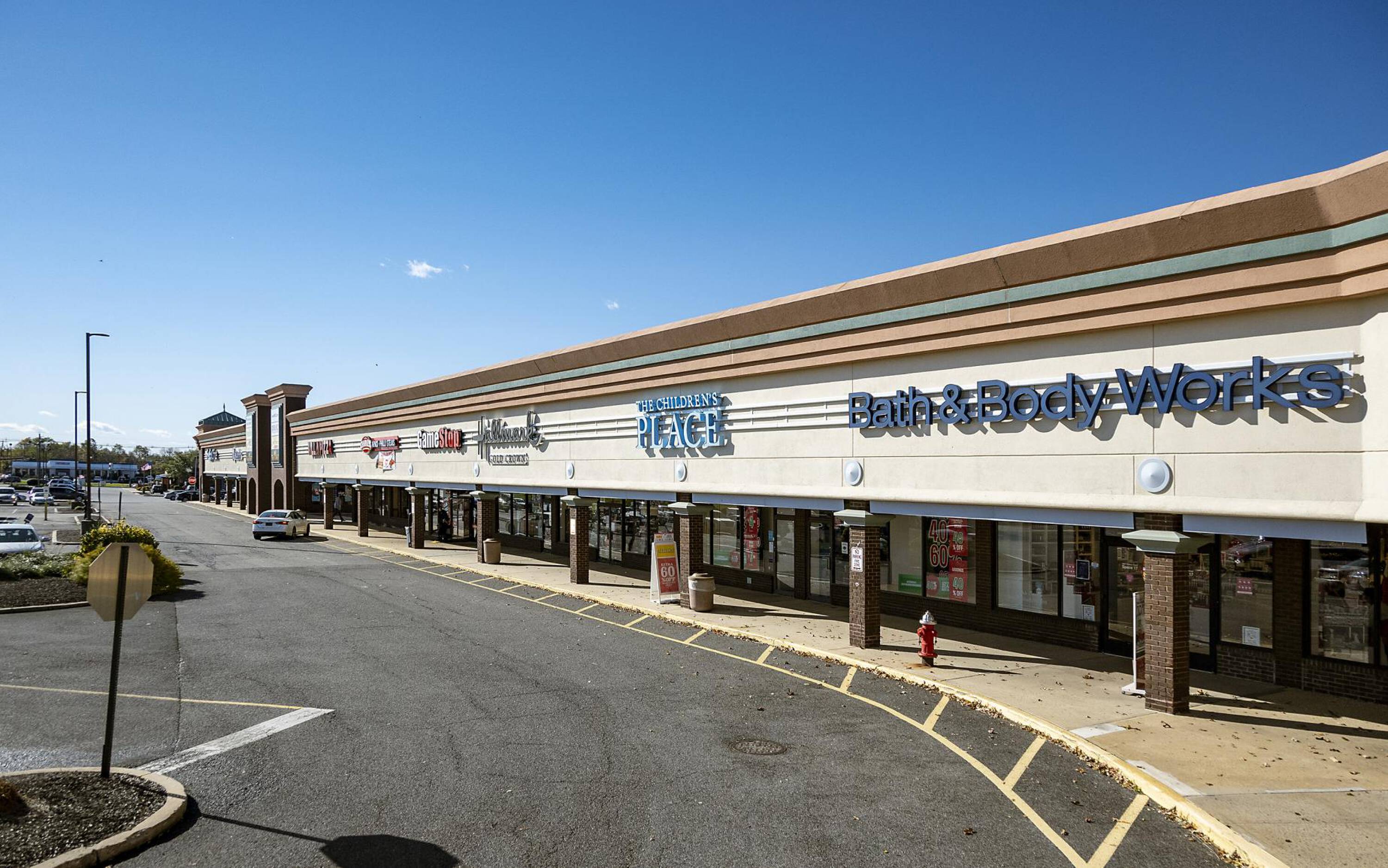 4899 Stelton Rd, South Plainfield, NJ 07080