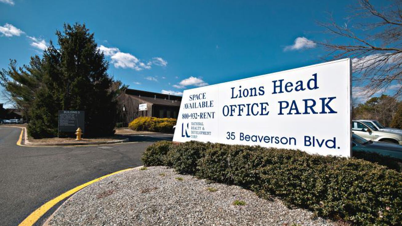 35 Beaverson Blvd, Brick Township, NJ 08723 Office Space for Lease Lions Head Office Park
