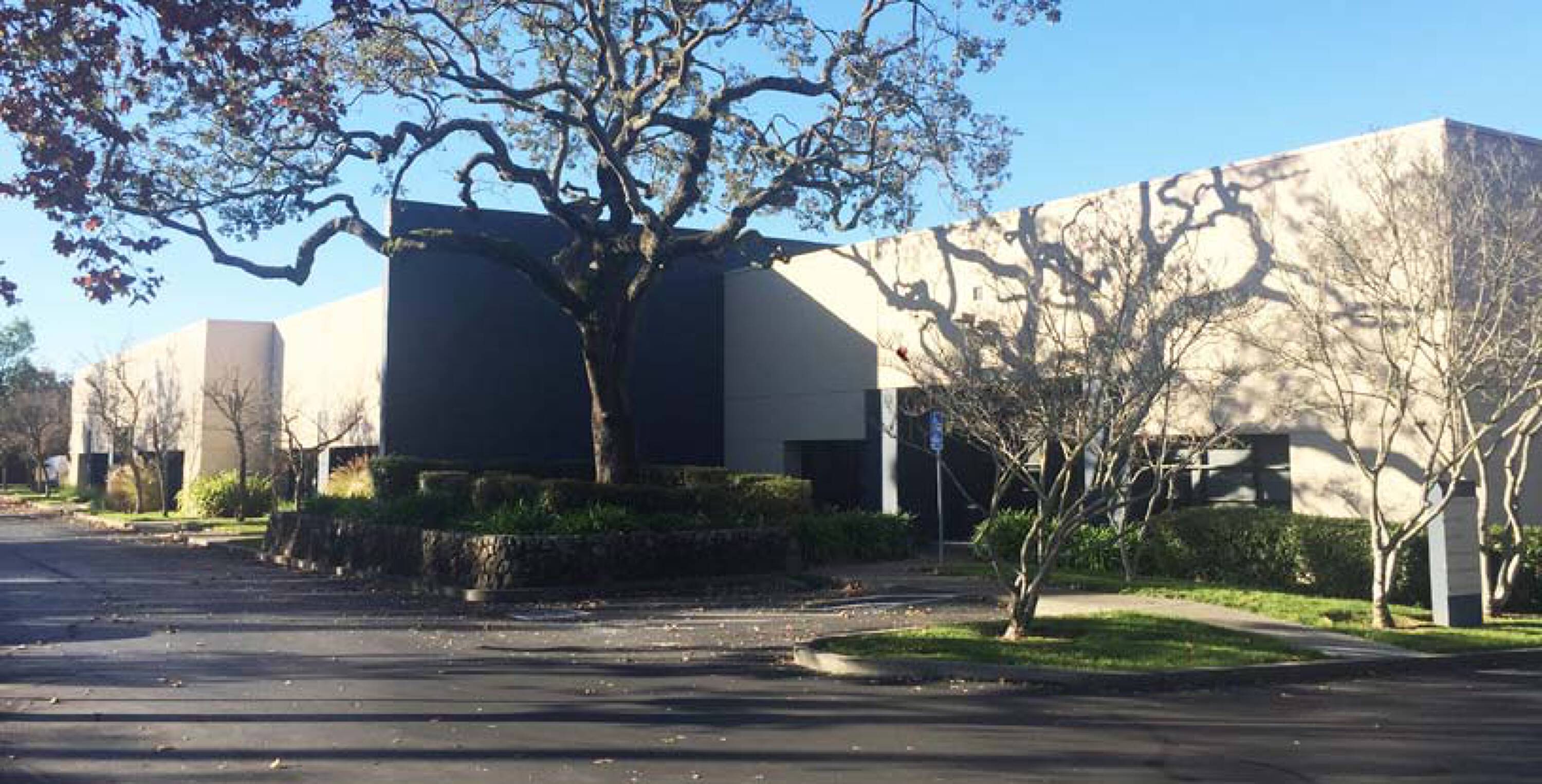 831 LATOUR CT Napa CA 94558-6260 APN: 046600021000 | Crexi.com