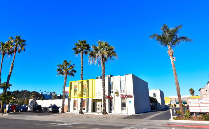 Pictures of Office property located at 3320 Kemper St, San Diego, CA 92110 for lease - image #1