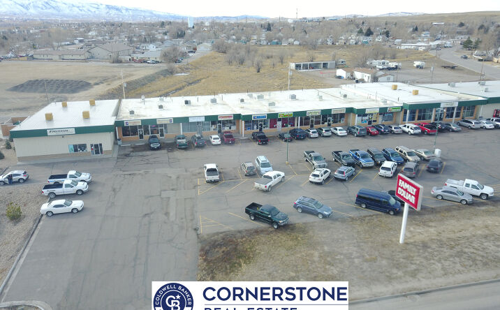 Pictures of Retail property located at 4693 W Yellowstone Hwy, Mills, WY 82604 for lease - image #1