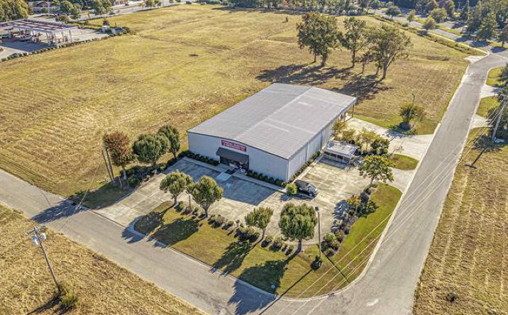 Pictures of Office, Industrial, Land, Special Purpose property located at 928 Osceola St, Myrtle Beach, SC 29577 for lease - image #1