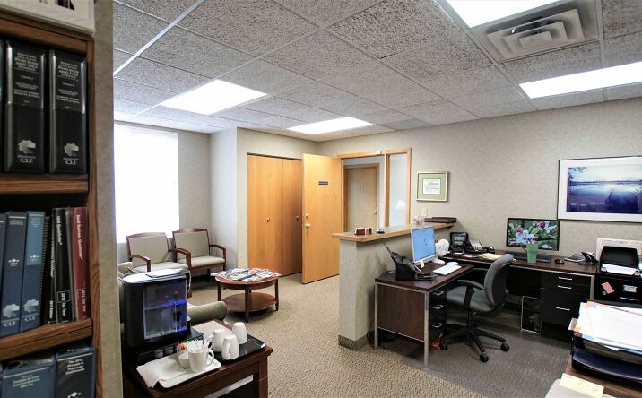 Pictures of Office property located at 7400 Lyndale Ave S, Richfield, MN 55423 for lease - image #1