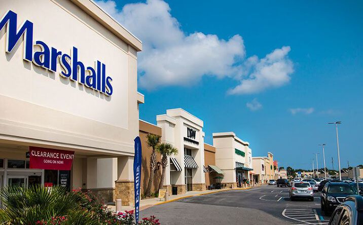 Pictures of Retail property located at 1690 Airport Blvd, Pensacola, FL 32504 for lease - image #1