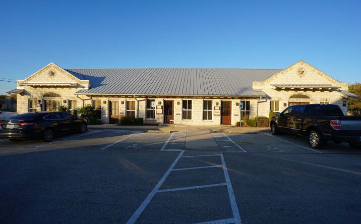 Pictures of Office property located at 1930 Rawhide Dr, Round Rock, TX 78681 for lease - image #1
