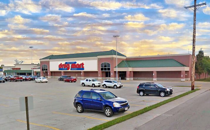 Pictures of Retail property located at 84 Whittlesey Ave, Norwalk, OH 44857 for lease - image #1