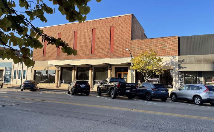 Pictures of Retail, Office property located at 223 S Main St, Elkhart, IN 46516 for lease - image #1
