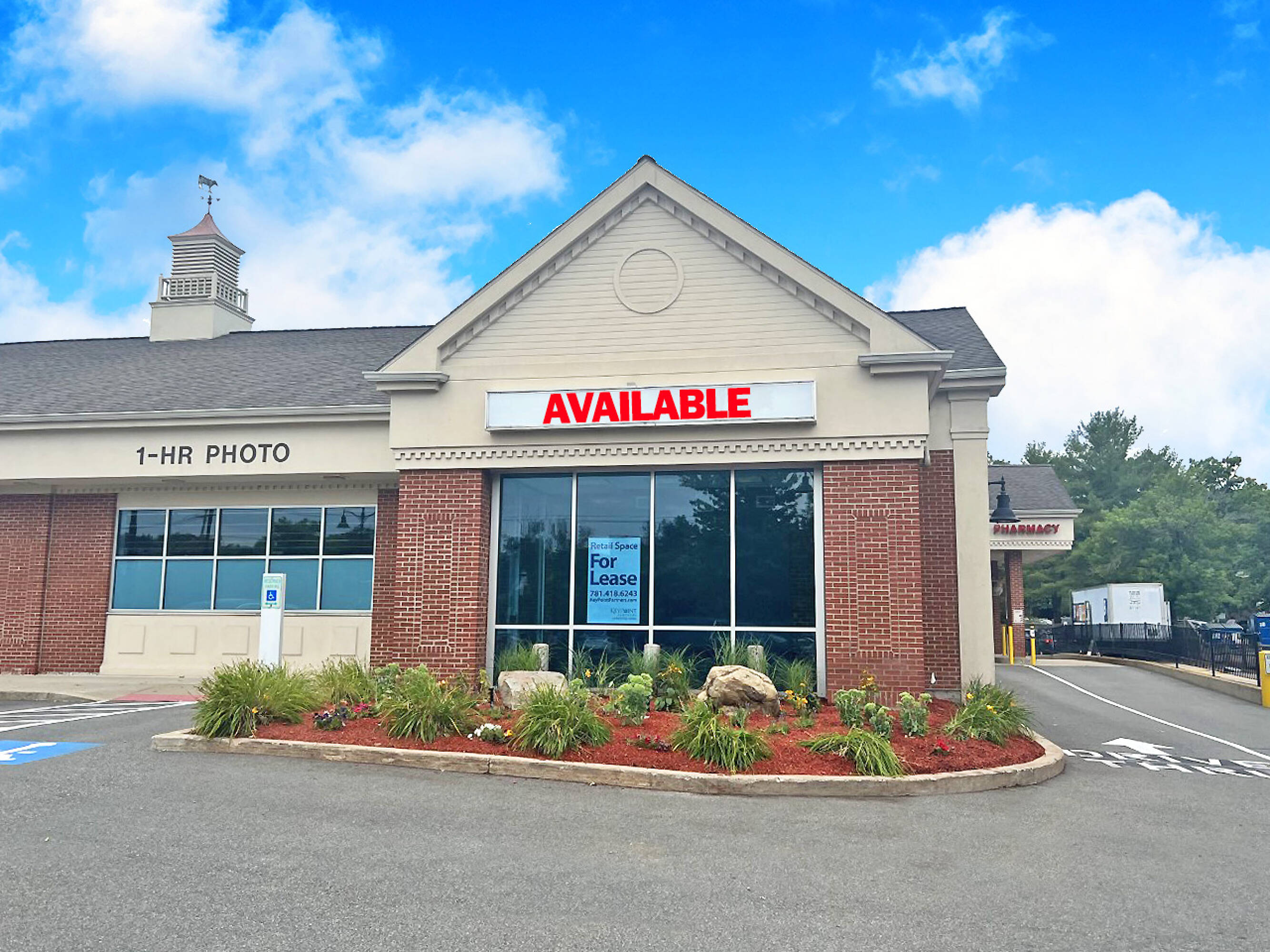 60 Bedford St, Lexington, MA 02420 Retail Space for Lease 60