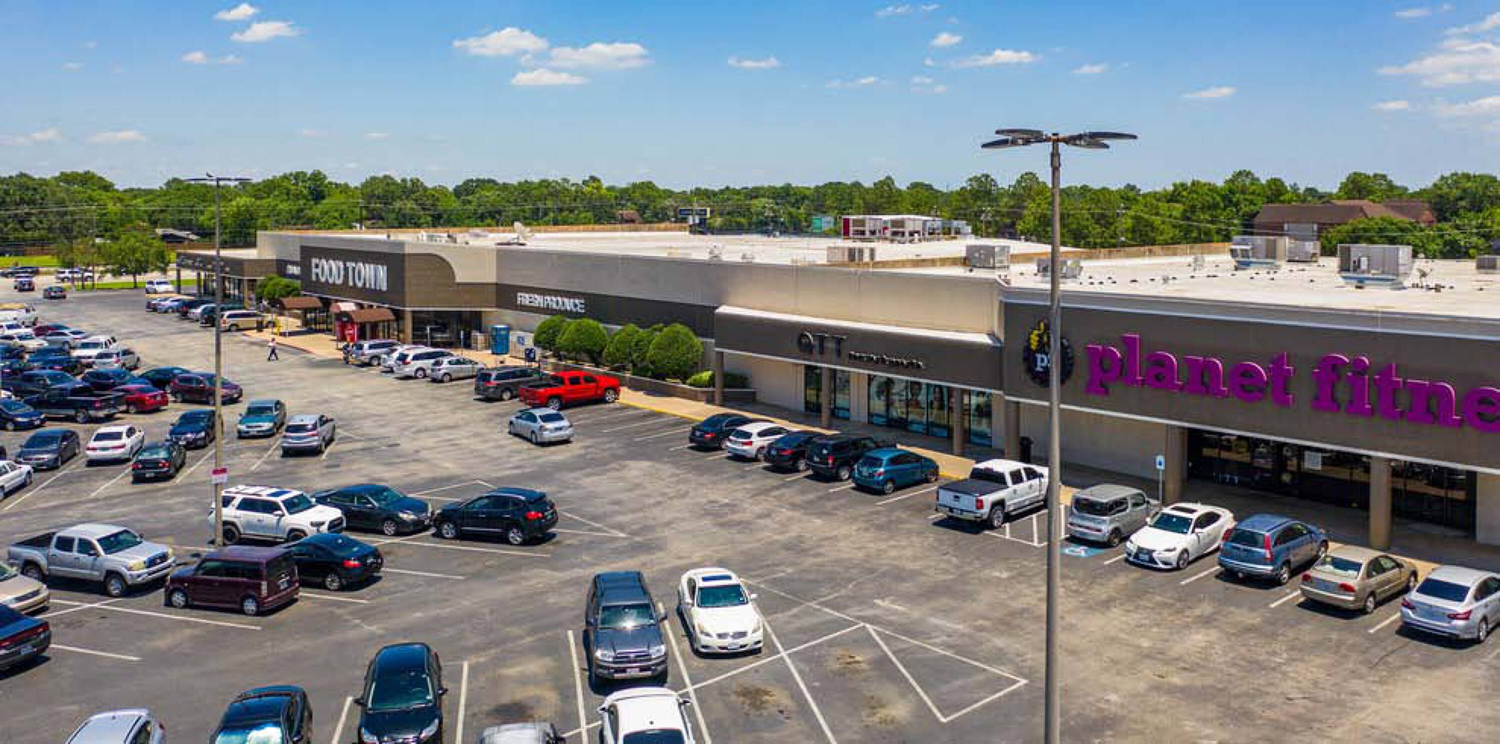 570 El Dorado Blvd, ster, TX 77598