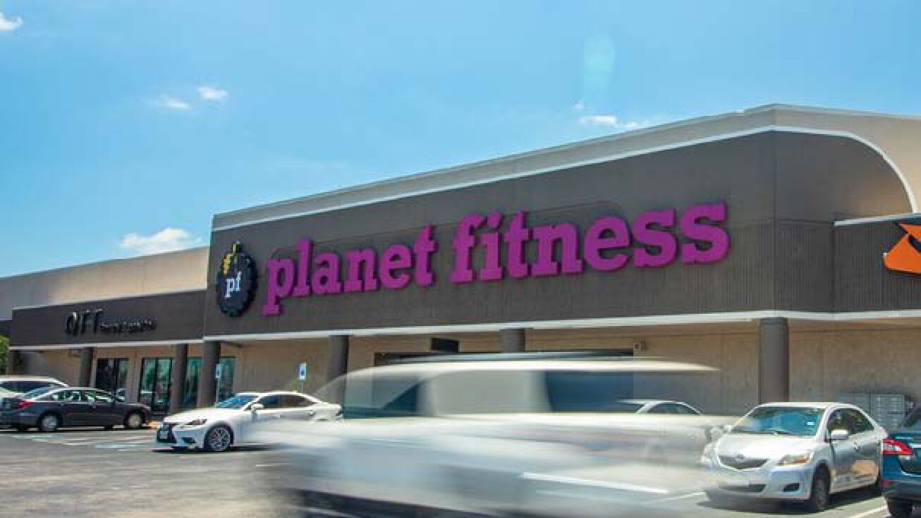 570 El Dorado Blvd, ster, TX 77598 Retail Space for Lease El