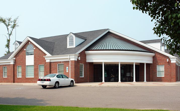 Pictures of Office property located at 333 E Russell St, Fayetteville, NC 28301 for lease - image #1