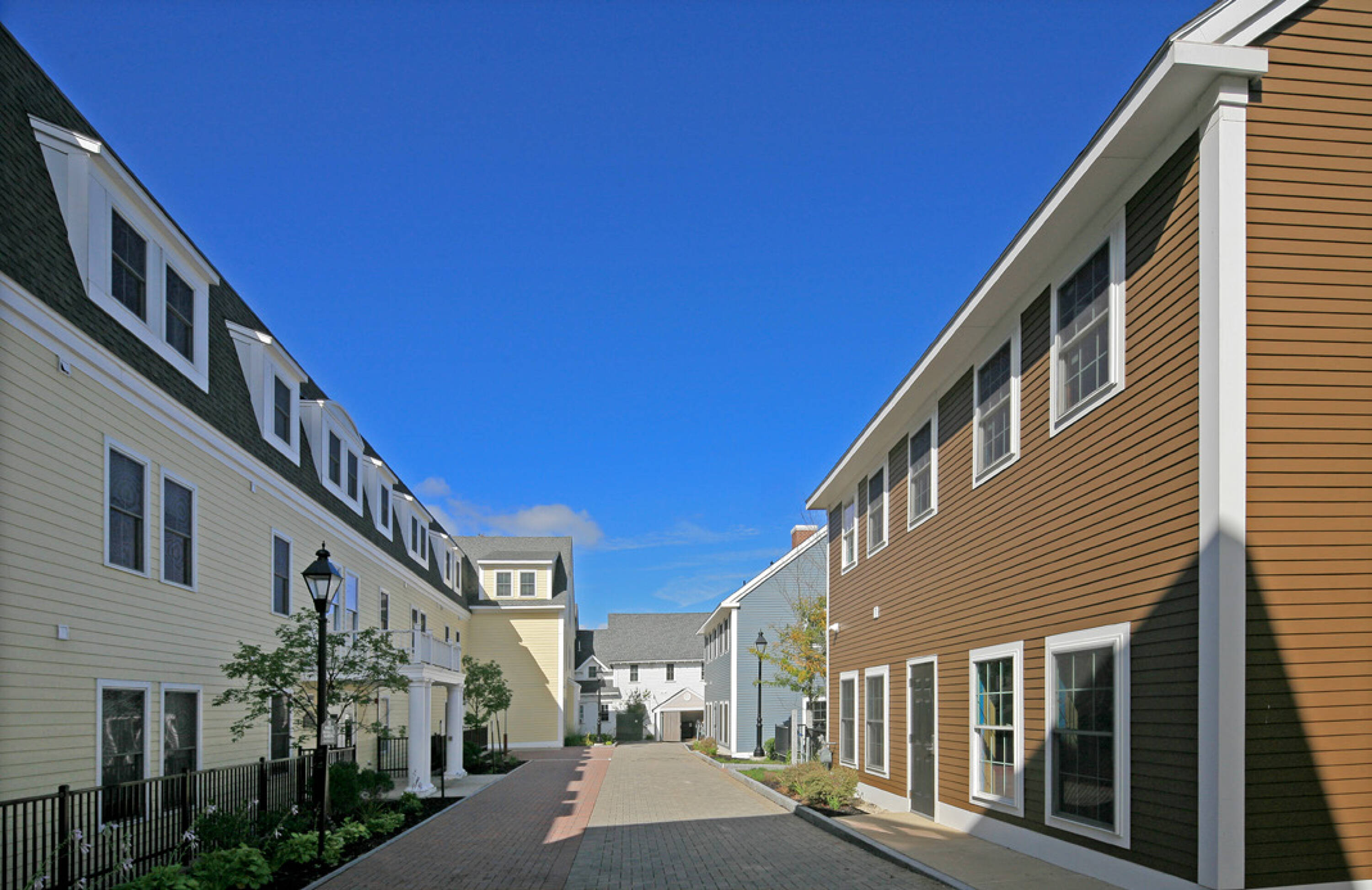 27 Main St, Durham, NH 03824