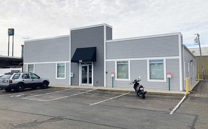 718 Park Ave, Beaver Dam, WI 53916 - Office Space for Lease