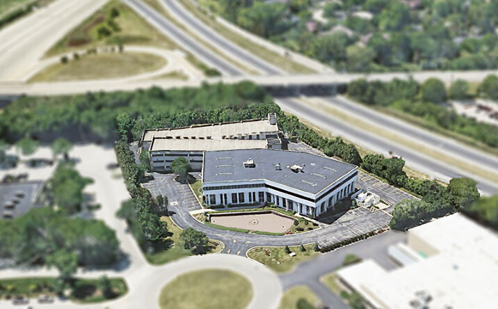 Pictures of Office property located at 2100 Swift Dr, Oak Brook, IL 60523 for lease - image #1