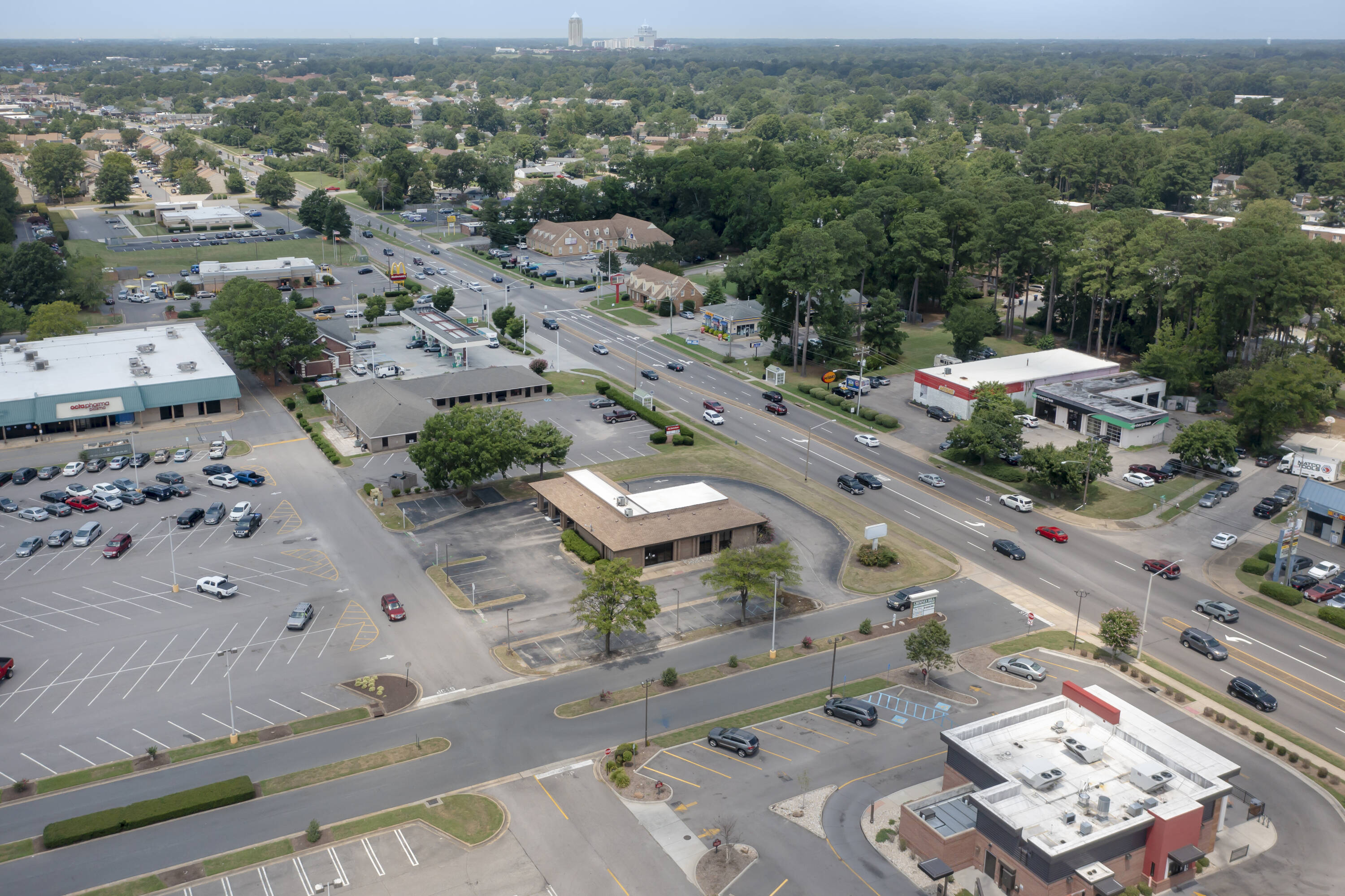 969 Chimney Hill Pkwy, Virginia Beach, VA 23462