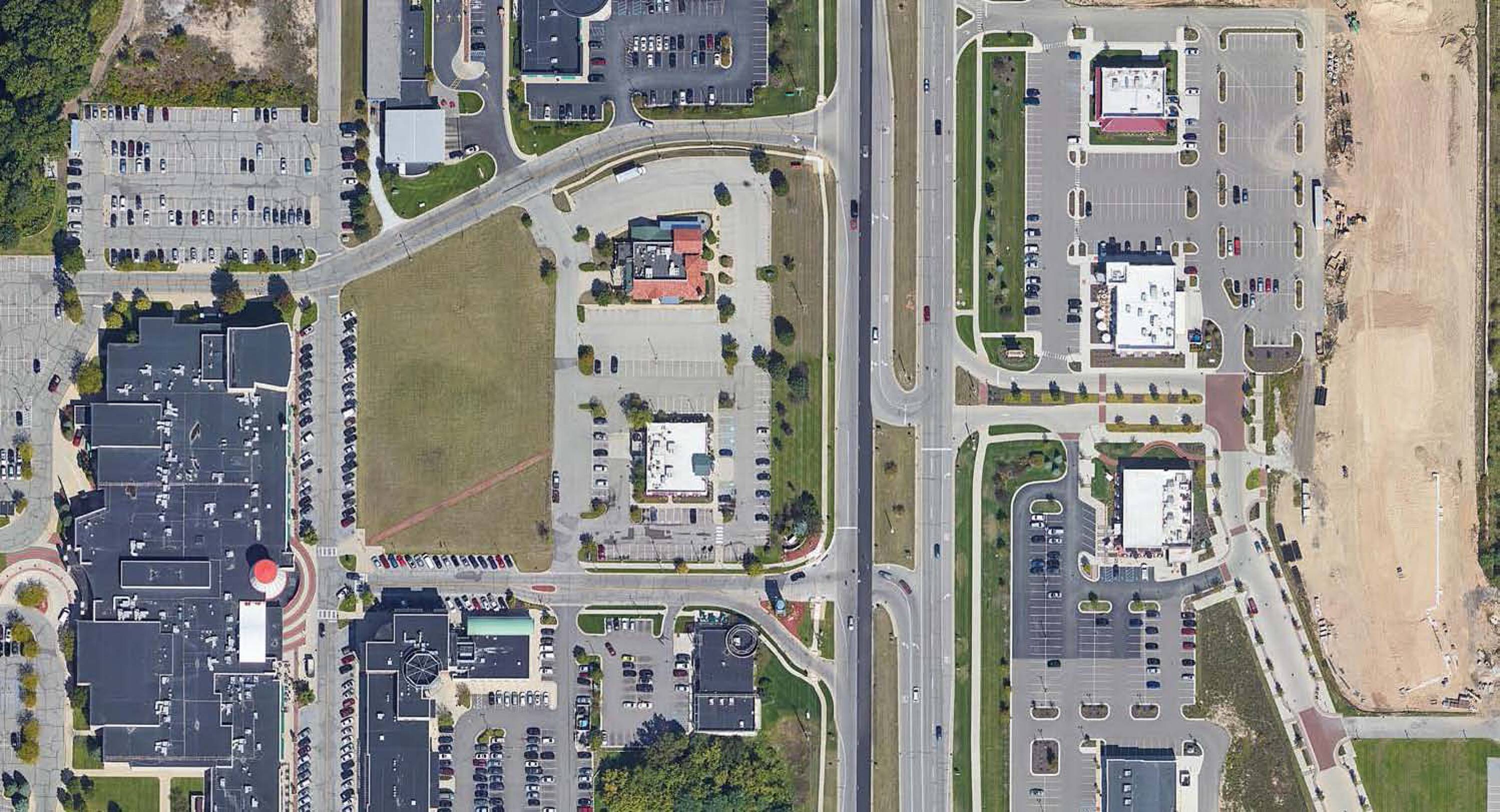 2135 E Beltline Ave, Grand Rapids, MI 49525