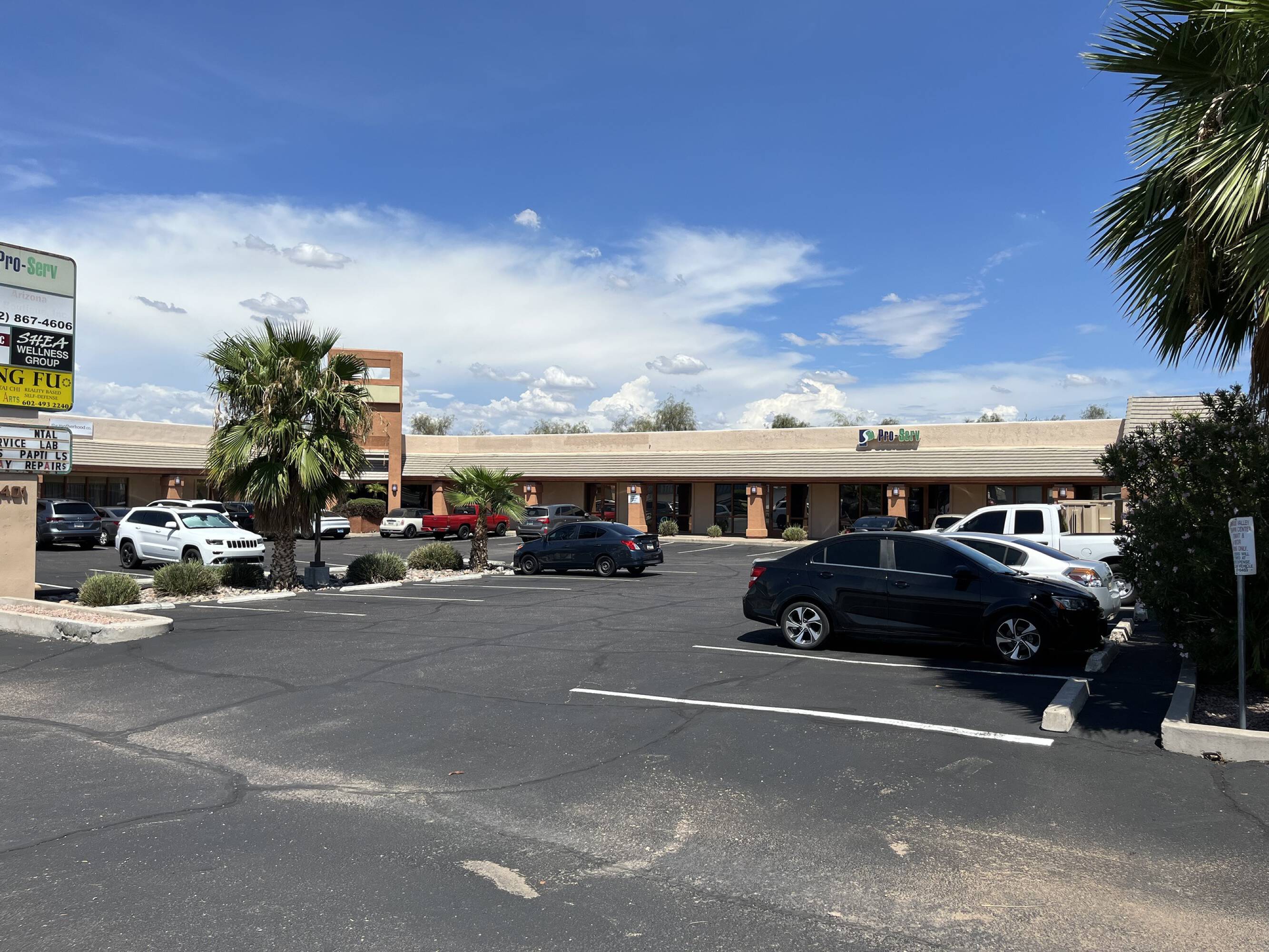 14014 N 32nd St Phoenix Az