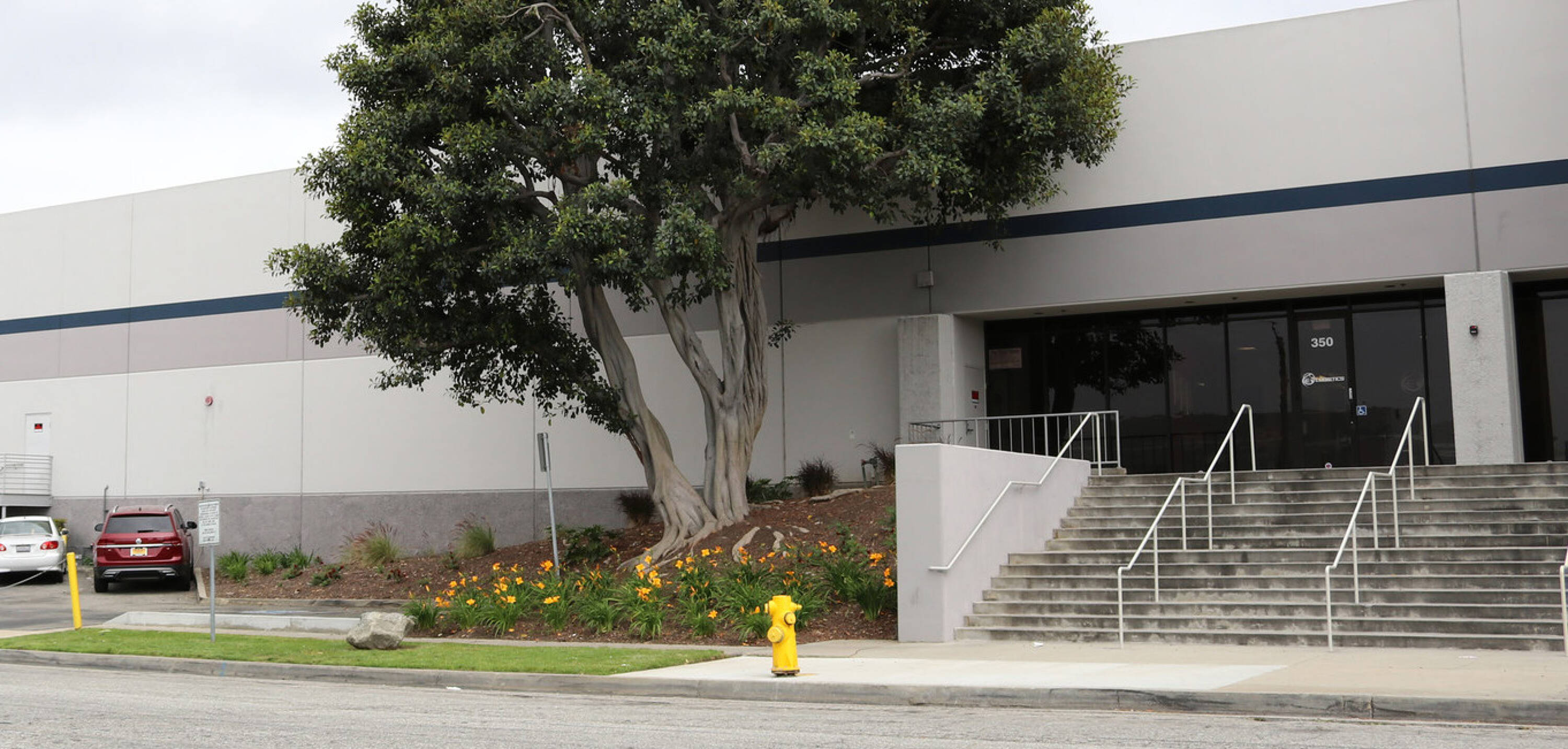 350 W Manville St, Compton, CA 90220