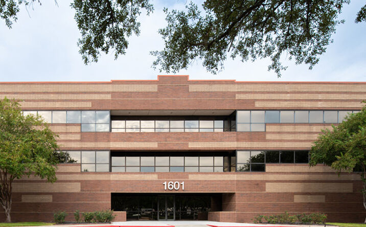 Pictures of Office property located at 1601 Industrial Blvd, Sugar Land, TX 77478 for lease - image #1