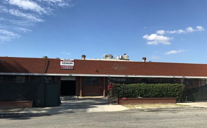 Pictures of Office, Industrial property located at 12905 S Spring St, Los Angeles, CA 90061 for lease - image #1