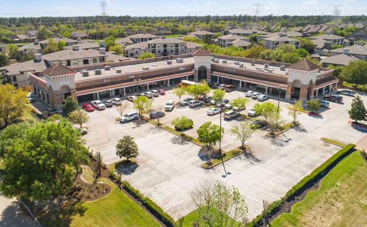 Pictures of Retail property located at 8650 N Sam Houston Pkwy E, Humble, TX 77396 for lease - image #1