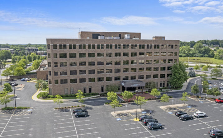 Pictures of Office property located at 3030 Warrenville Rd, Lisle, IL 60532 for lease - image #1