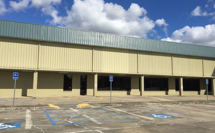 Pictures of Retail, Office, Industrial property located at 6413 Johnston St, Lafayette, LA 70503 for lease - image #1