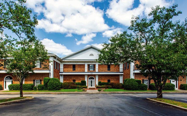 Pictures of Office property located at 1111 Hillcrest Rd, Mobile, AL 36695 for lease - image #1