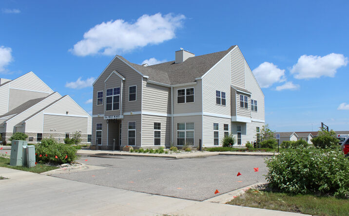 Pictures of Office property located at 3500 42nd St SW, Fargo, ND 58104 for lease - image #1