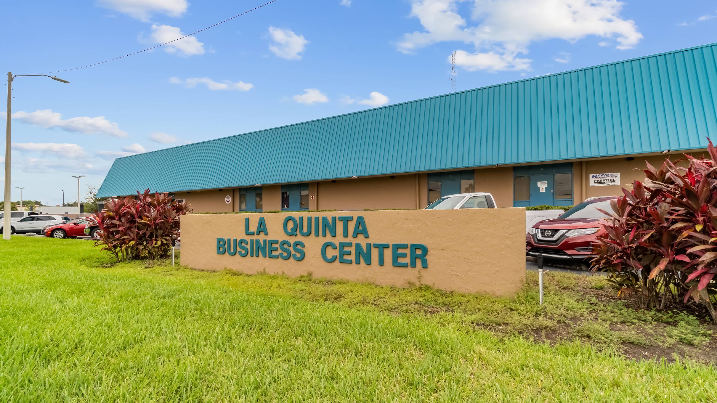 1271 La Quinta Dr, Orlando, FL 32809