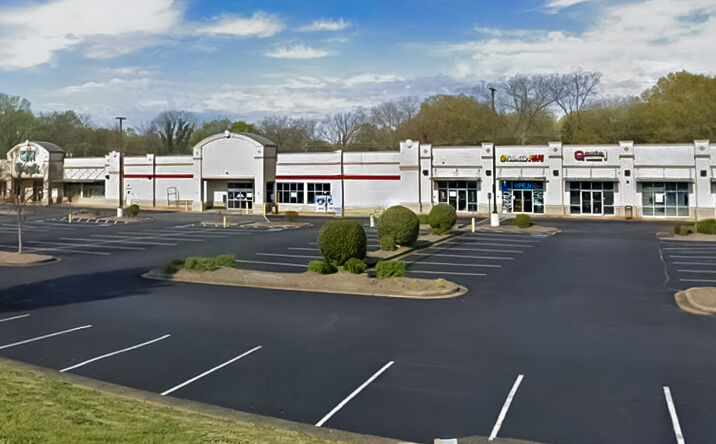 Pictures of Retail, Office, Restaurant property located at 550 S Church St, Spartanburg, SC 29306 for lease - image #1