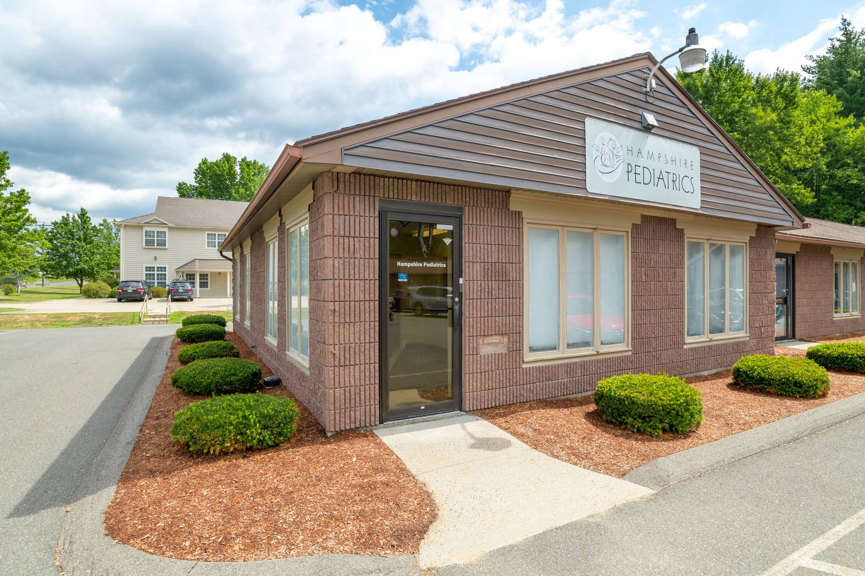 179 Northampton St, Easthampton, MA 01027