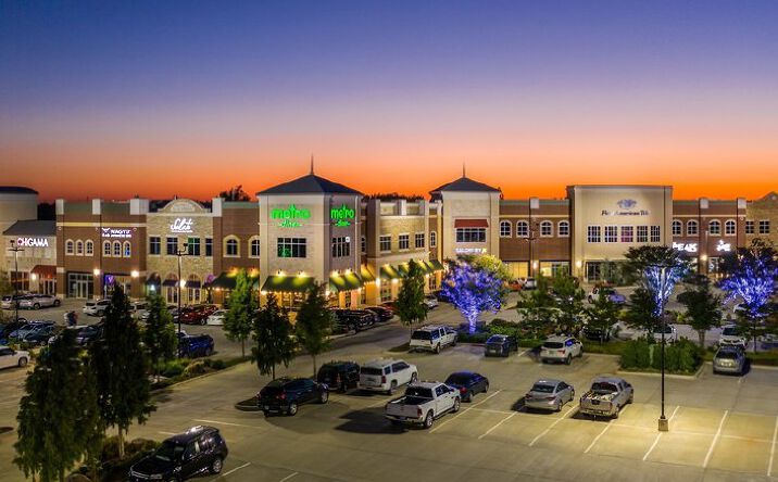 Pictures of Retail, Office property located at 3000 W Memorial Rd, Oklahoma City, OK 73120 for lease - image #1