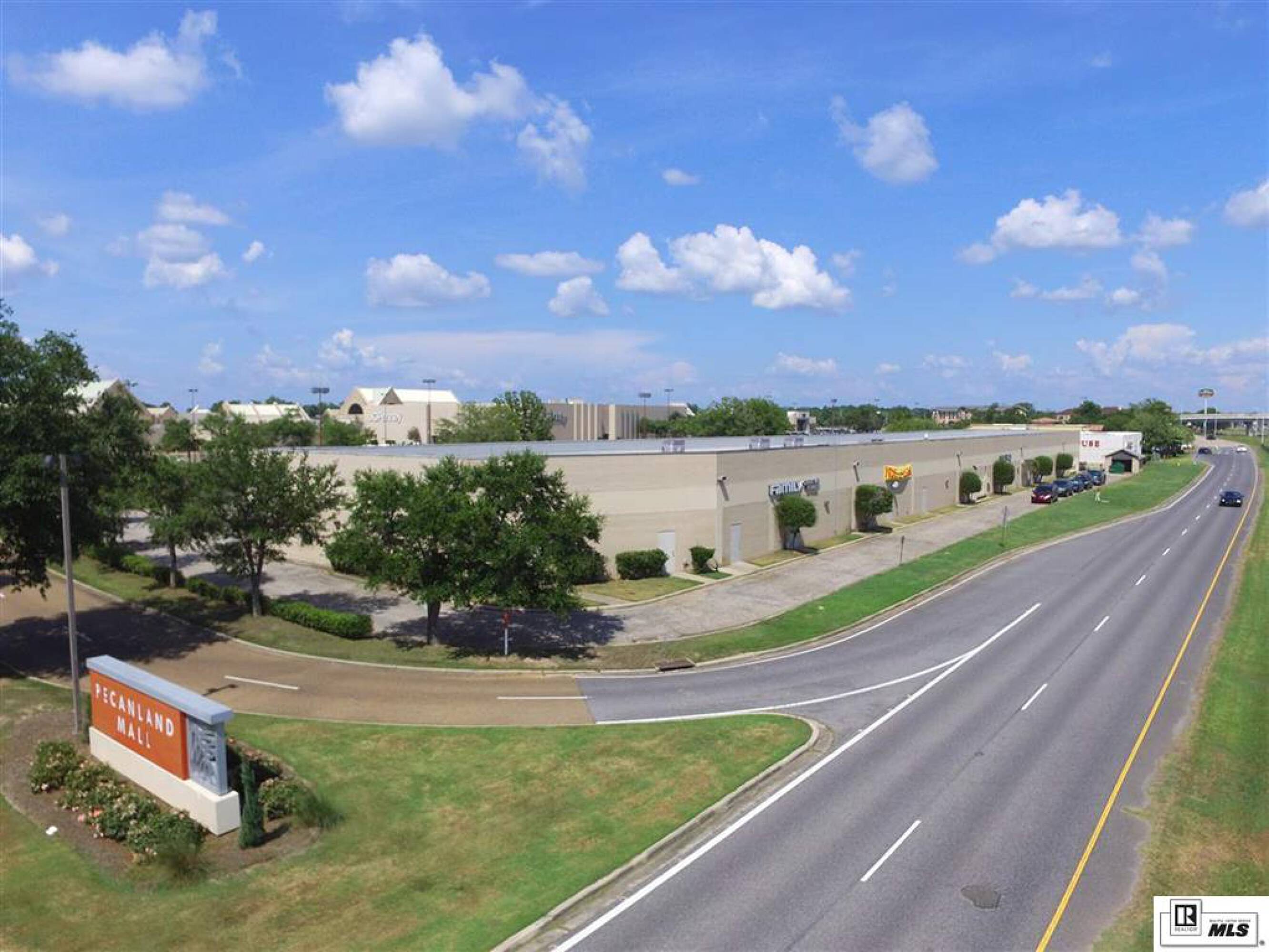 4715 Pecanland Mall Dr, Monroe, LA 71203