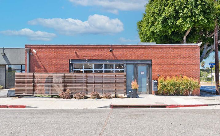 Pictures of Retail, Office property located at 1728 Olympic Blvd, Santa Monica, CA 90404 for lease - image #1