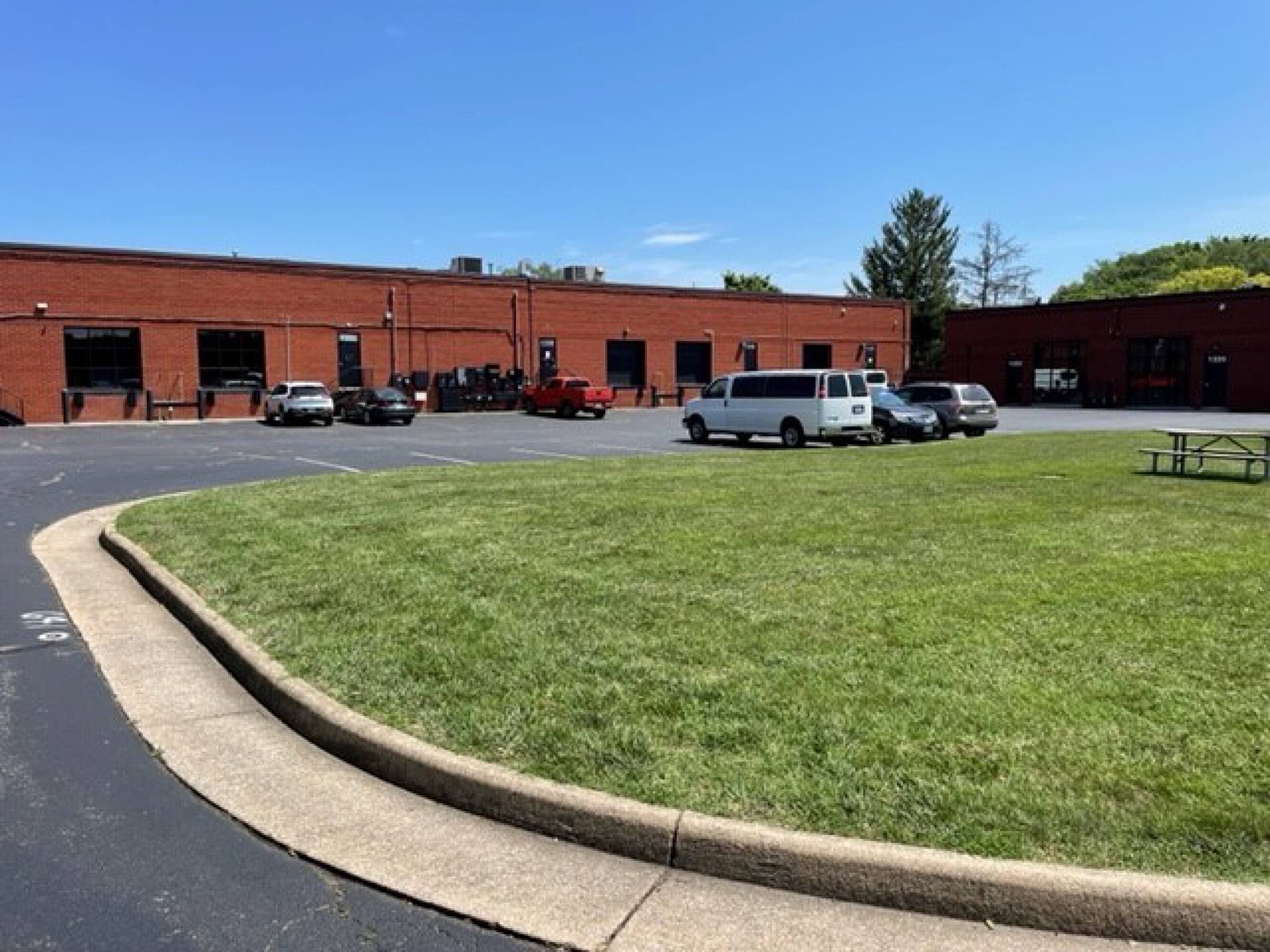 1334 Plantation Rd NE, Roanoke, VA 24012