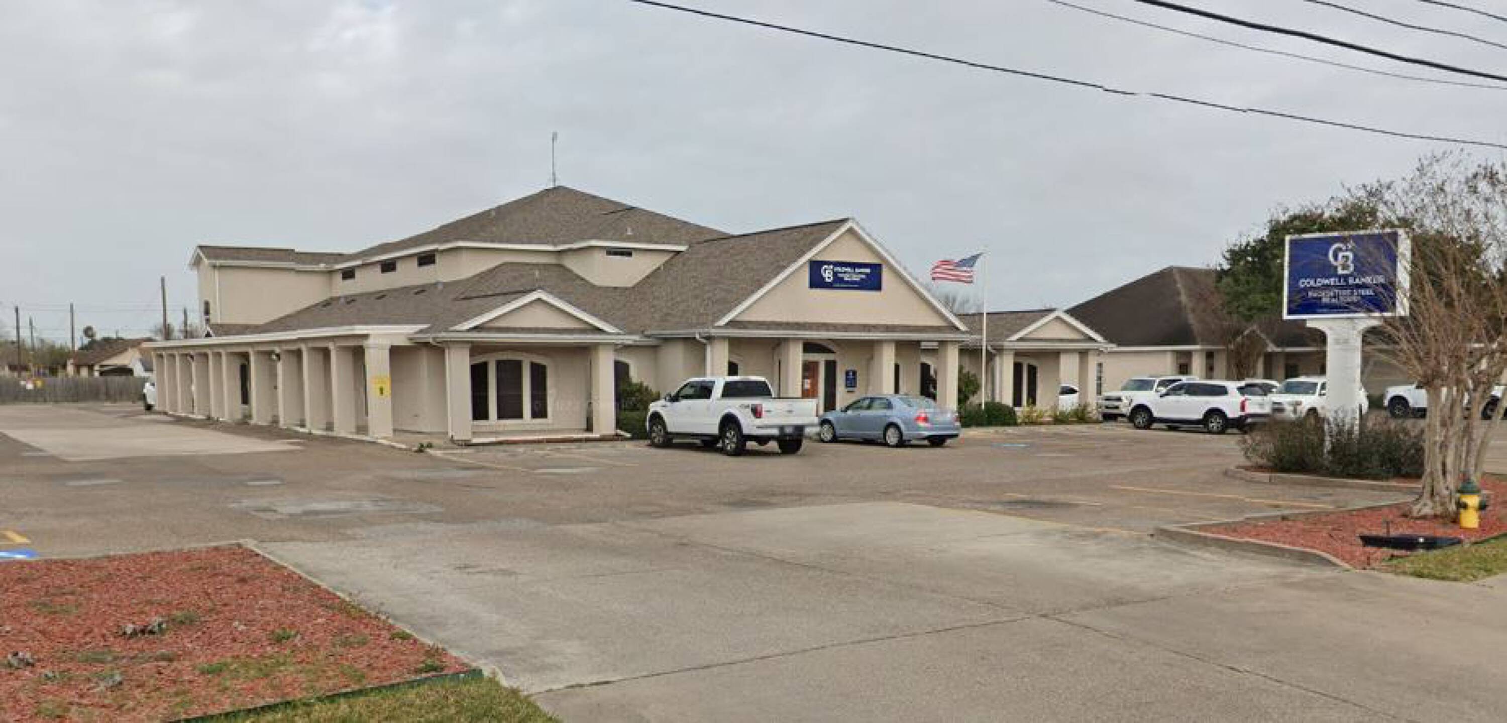 5034 Holly Rd, Corpus Christi, TX 78411 | Crexi.com