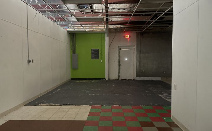 Pictures of Retail property located at 41 W 9 Mile Rd, Pensacola, FL 32534 for lease - image #1