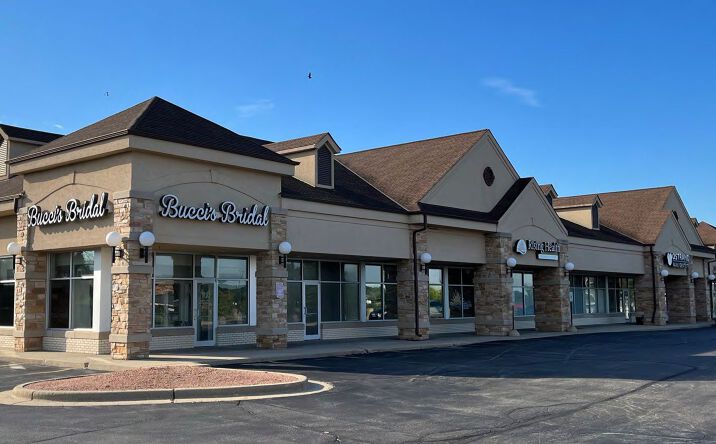 Pictures of Retail property located at 615-617 Ryan Street, Pewaukee, WI 53072 for lease - image #1