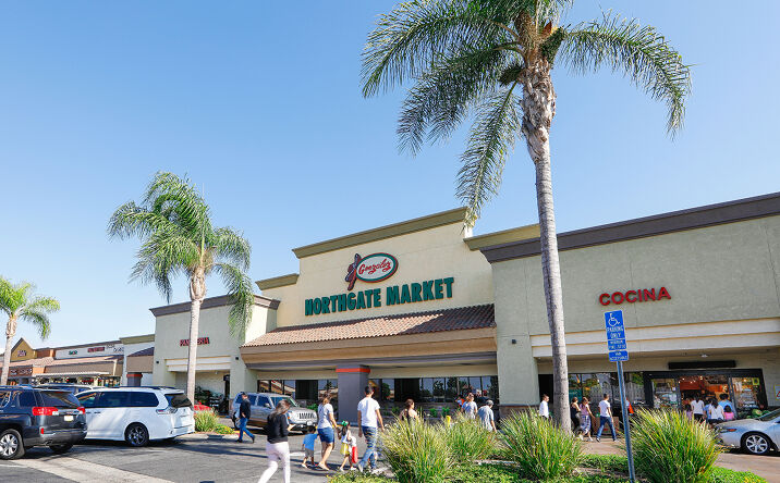Pictures of Retail property located at 2180 E Lincoln Ave, Anaheim, CA 92806 for lease - image #1