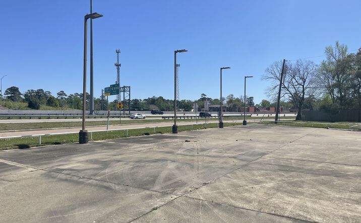 Pictures of Retail, Industrial, Land property located at 3105 Eastex Fwy, Beaumont, TX 77706 for lease - image #1