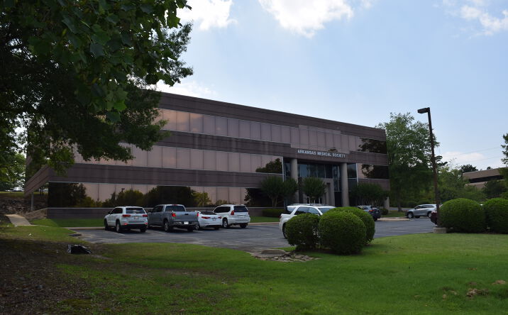 Pictures of Office property located at 10 Corporate Hill Dr, Little Rock, AR 72205 for lease - image #1