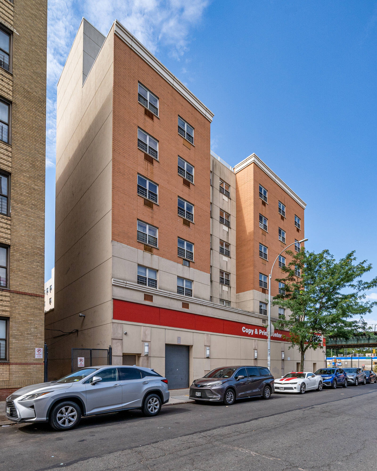 2040 White Plains Rd, The Bronx, NY 10462